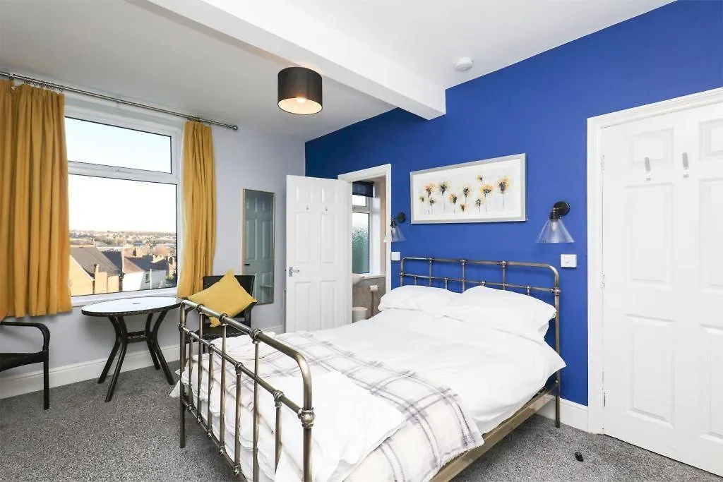 Room From Home, Private Ensuite Spacious Room Sheffield 0*,