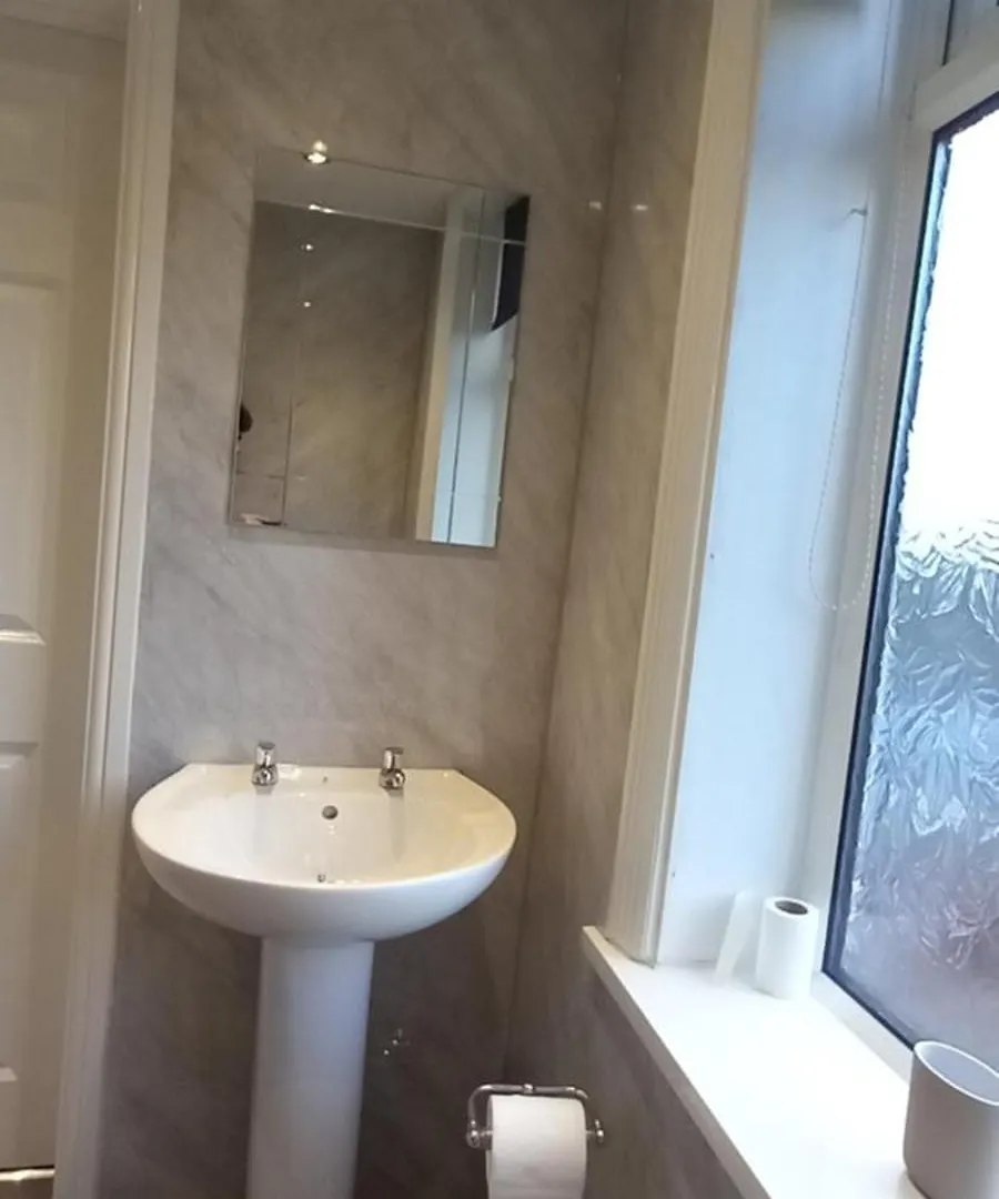 Room From Home, Private Ensuite Spacious Room Sheffield 0*,  Regno Unito