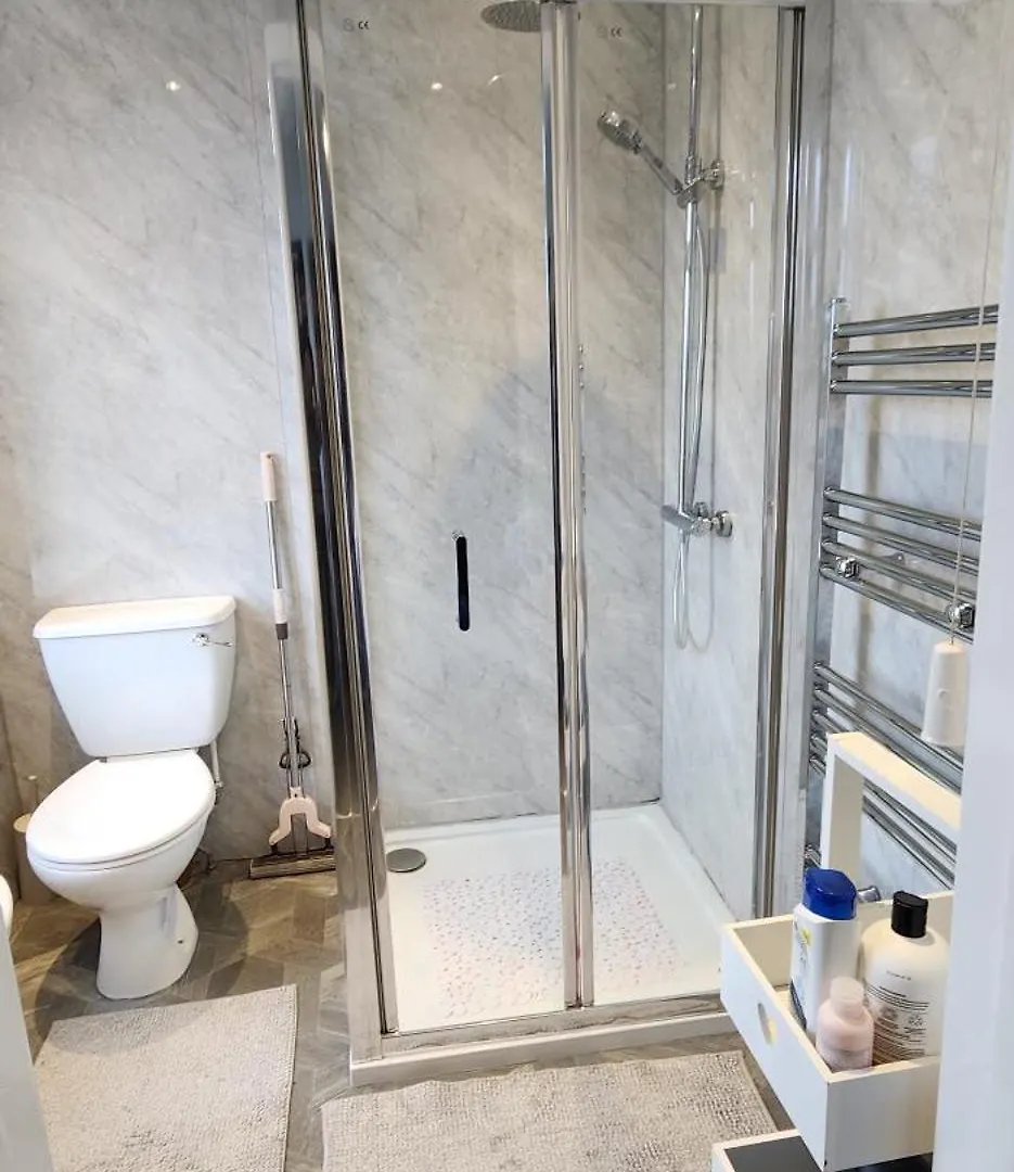 Alloggio in famiglia Room From Home, Private Ensuite Spacious Room Sheffield